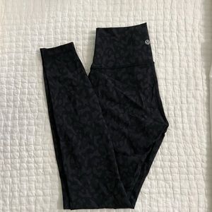 Lululemon wunder train high rise 28”